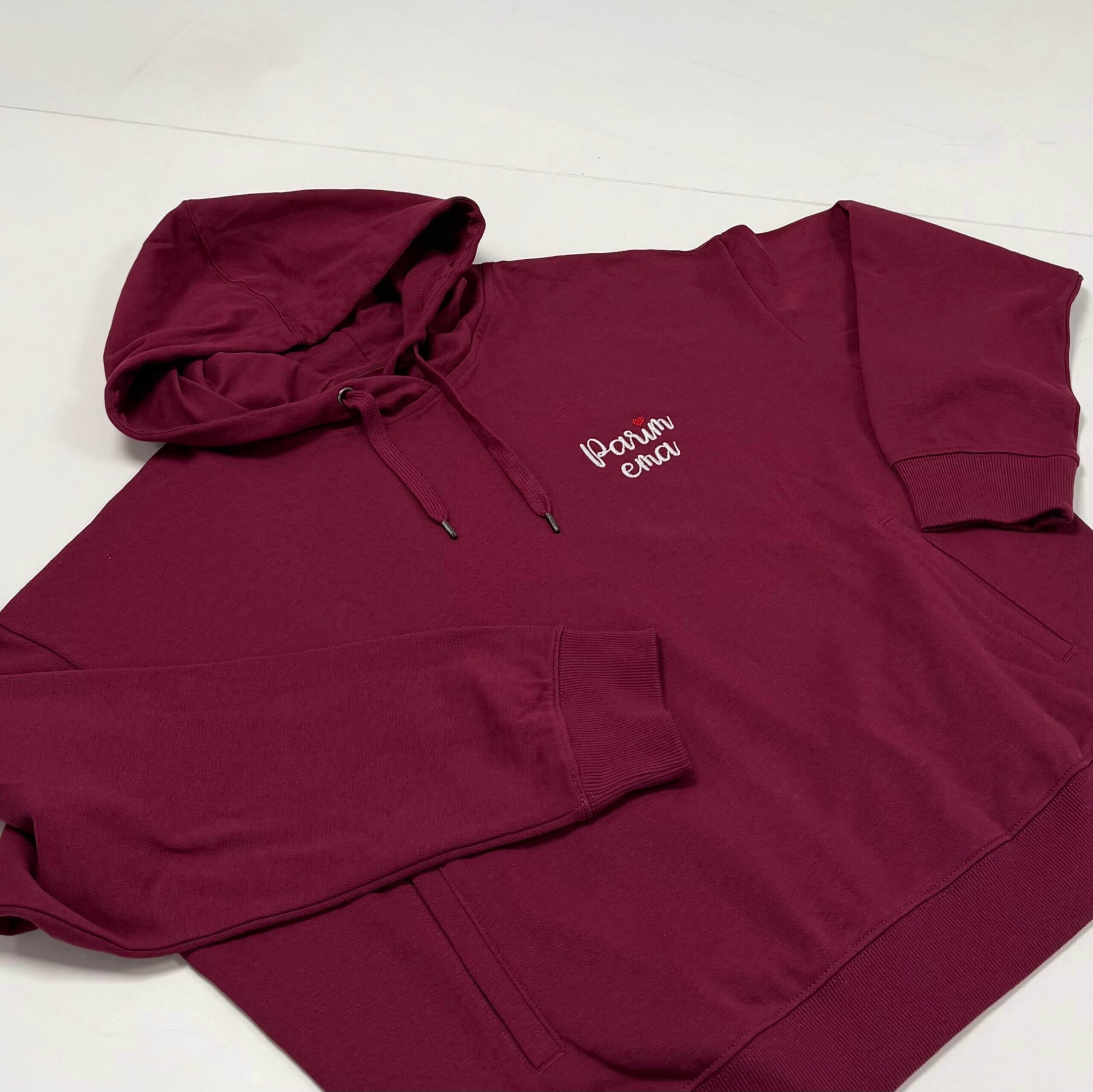 Tikandiga pusa-parim ema- laste nimed-kingitus -emale-tikimiki-tikkimisteenus